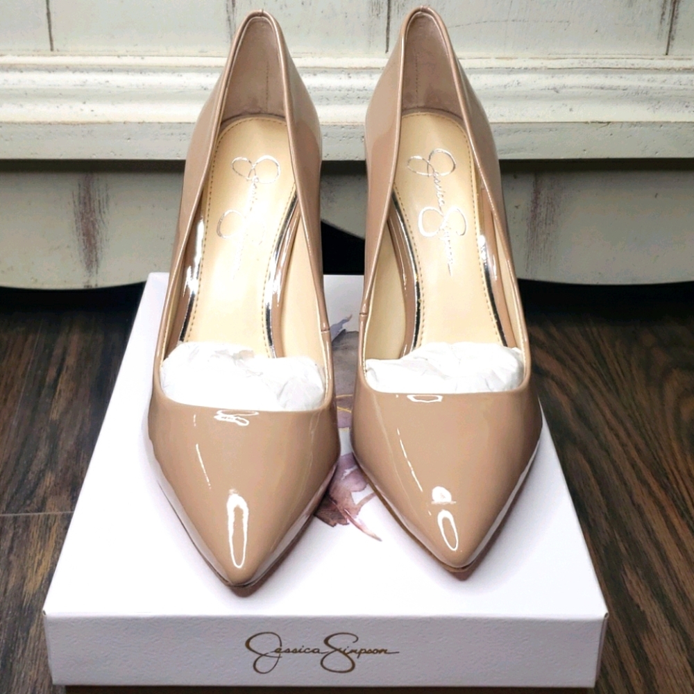 Jessica Simpson nude heels